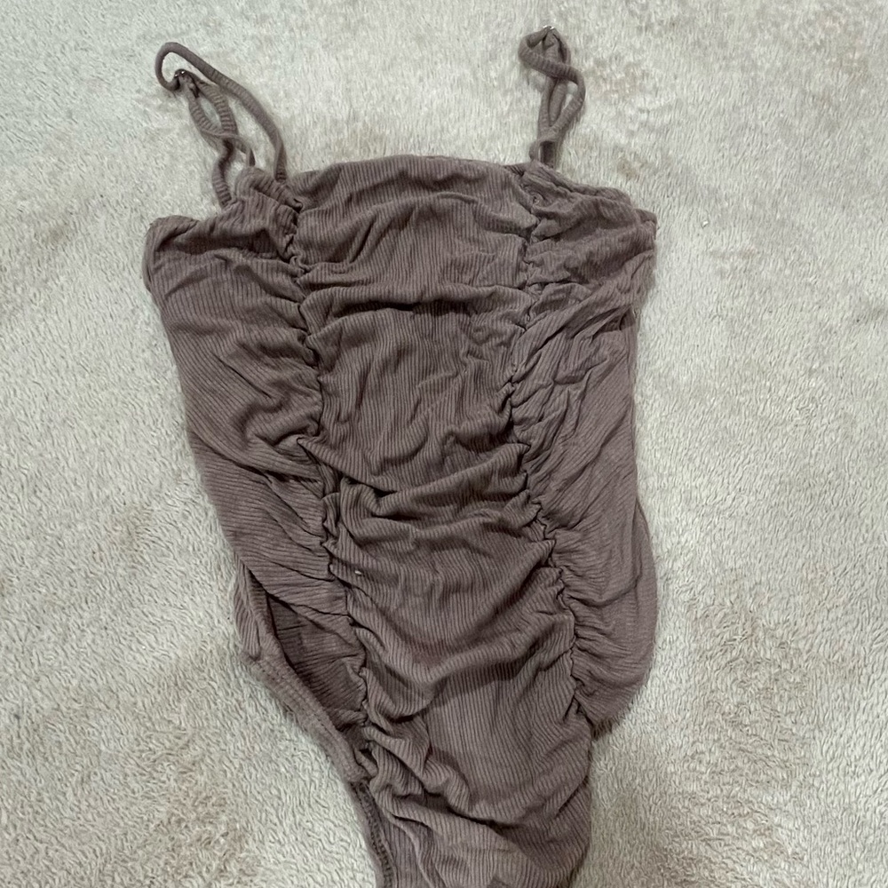 Lulu's Taupe Ribbed Bodysuit